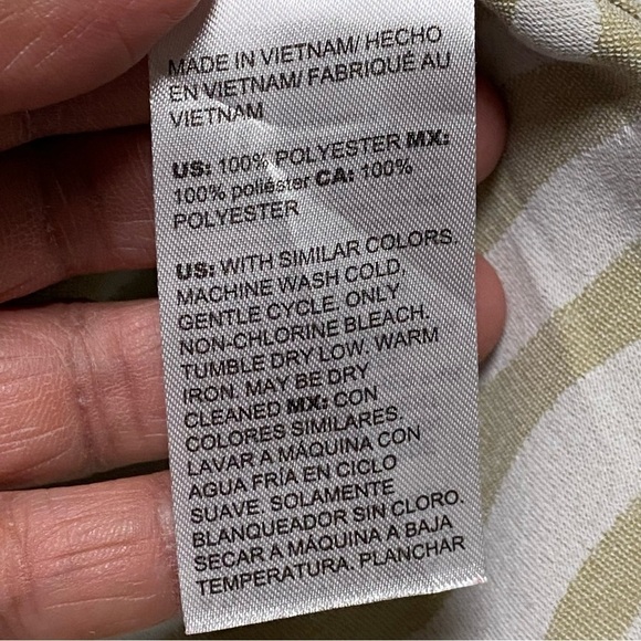 Chico’s Blouse Women’s Size 2/Large Zebra Print Long Sleeve Tunic Top Blouse - Picture 12 of 16